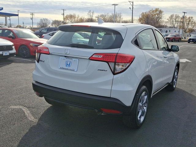 2022 honda hr-v lx