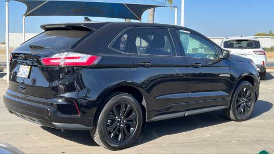 2023 Ford Edge