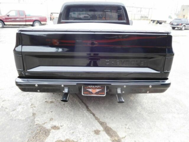 1985 black short bed!
