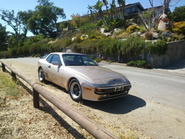 1985 porsche 944 hatchback bronze metallic 2.5l i4 manual 5-speed 1985.5