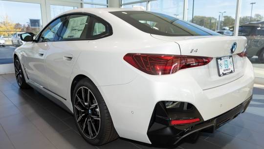 2025 BMW i4