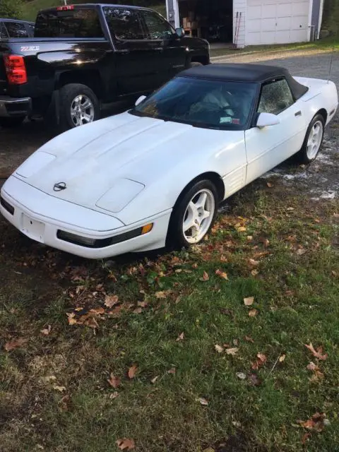 chevrolet corvette 1992 white convertible used