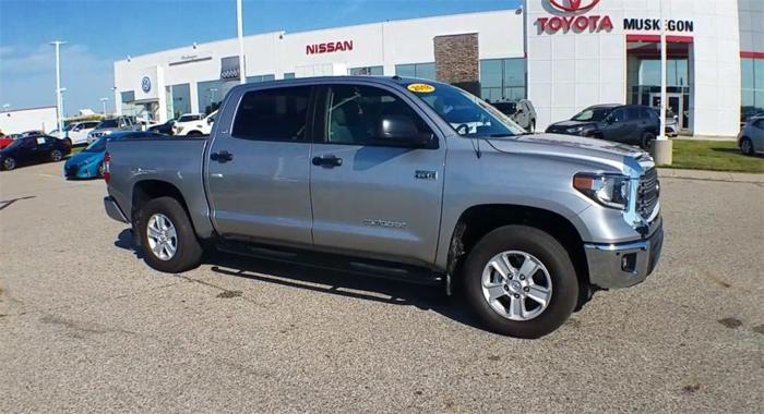used 2018 toyota tundra sr5 muskegon, mi 49444 for sale in meskegon, michigan