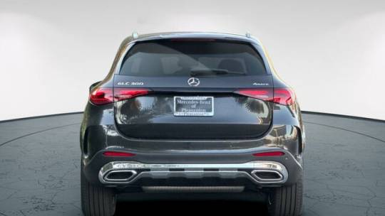 2025 Mercedes-Benz GLC