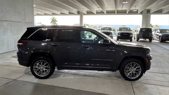 2022 Jeep Grand Cherokee