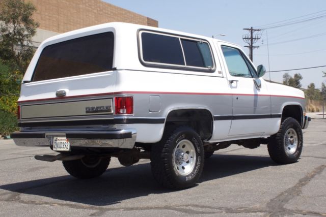 very nice 1989 87k original mile ca chevrolet k5 blazer 4x4. restored