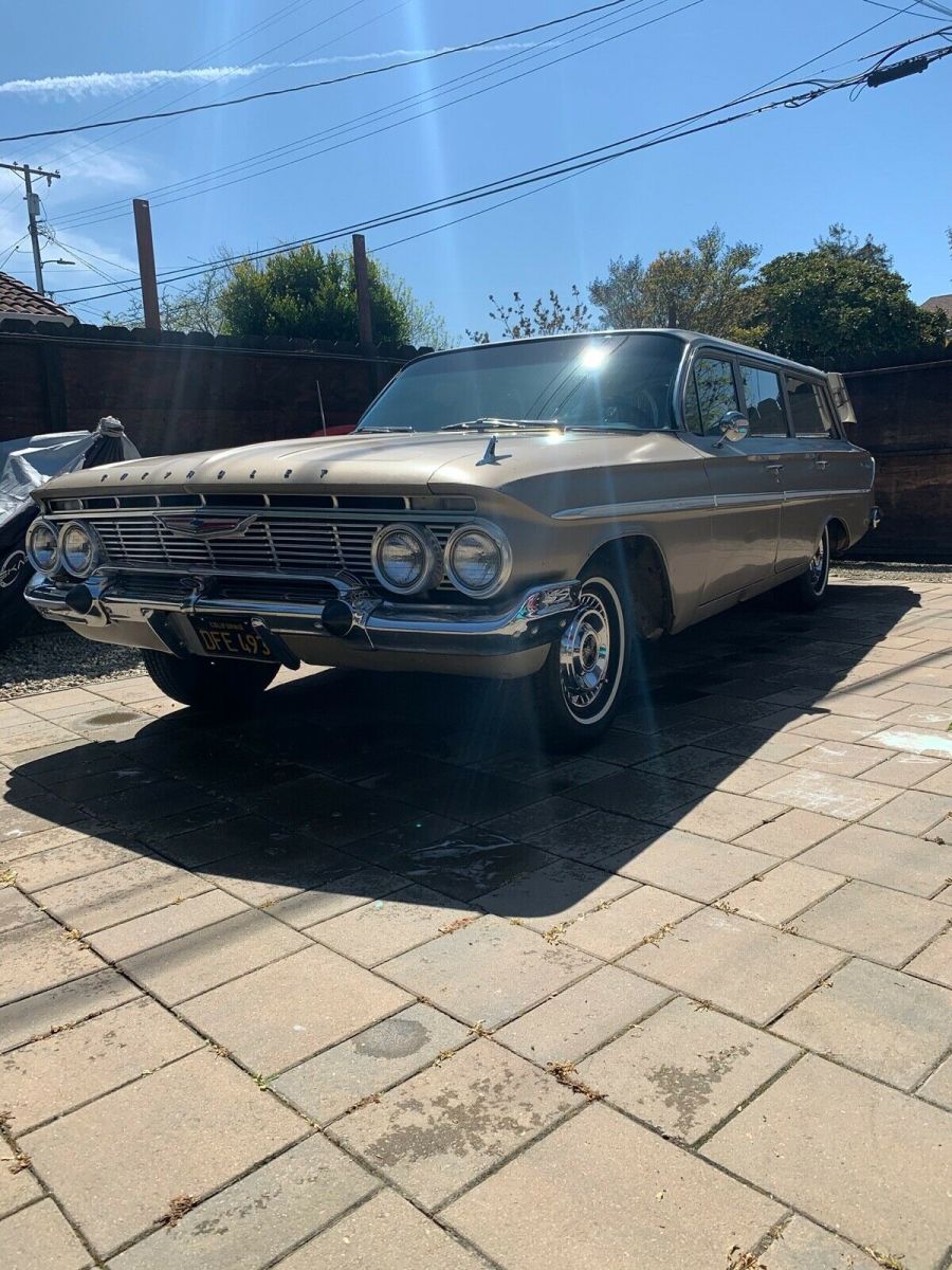 1961 chevy impala parkwood