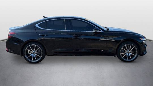 2023 Genesis G70 3.3t