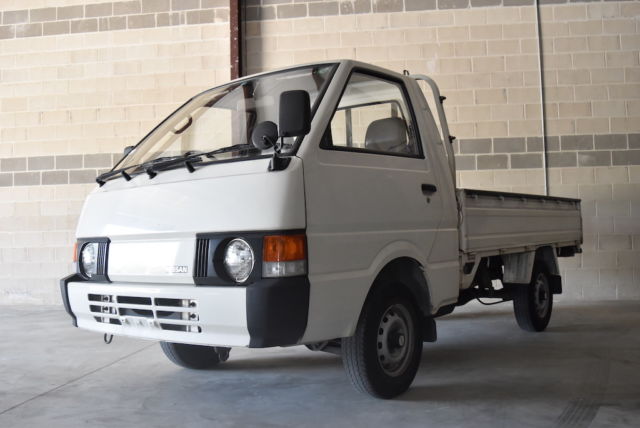 1984 daihatsu hi-jet kei truck jdm rhd