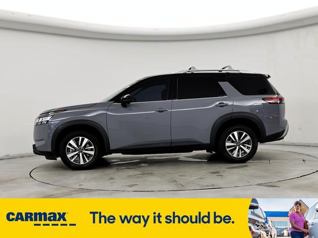 2023 nissan pathfinder sl
