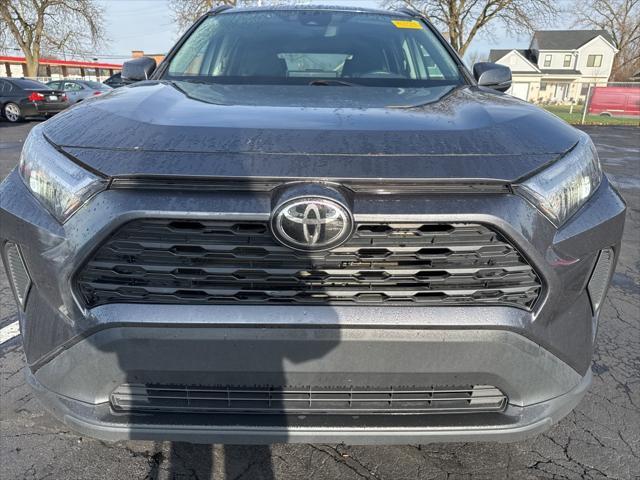 2022 toyota rav4 xle