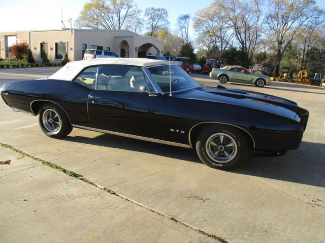 1969 black pontiac gto soft top convertable classic