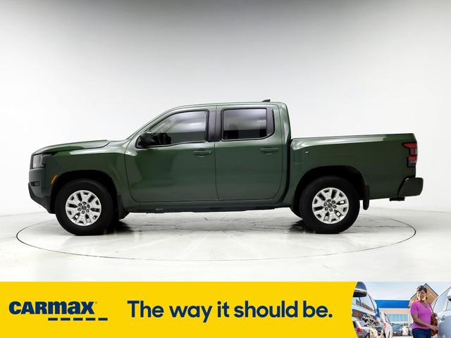 2022 nissan frontier sv