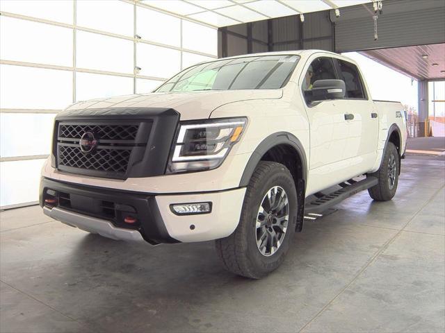 2024 nissan titan pro-4x
