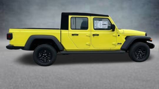 2024 Jeep Gladiator