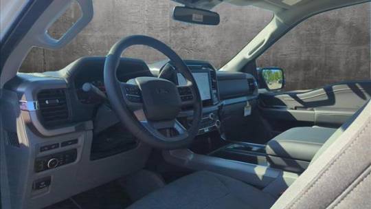 2024 Ford F-150 302a mid