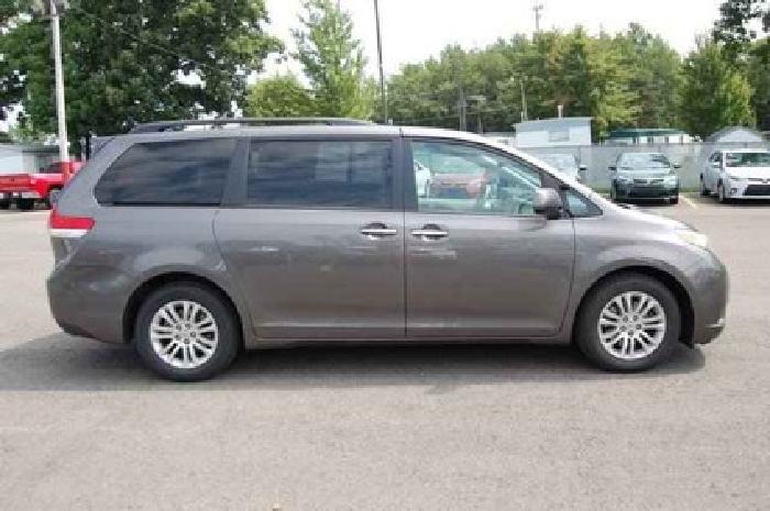2011 toyota sienna xle in meadville, pa