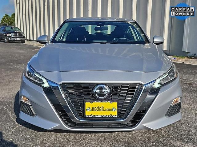 2022 nissan altima 2.5 sv