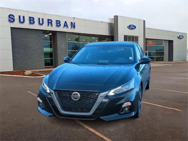 2019 nissan altima 2.5 sv