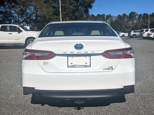 2018 toyota camry hybrid xle