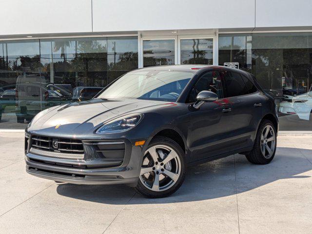 2024 porsche macan base
