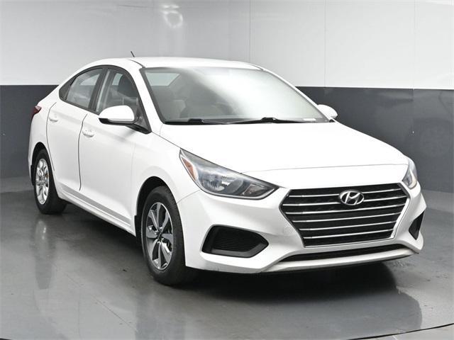 2019 hyundai accent se