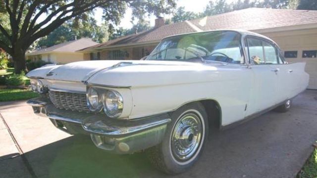 1960 cadillac 4 door deville /with factory air conditioning