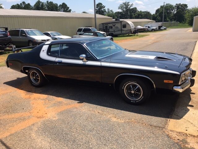 plymouth road runner w/400 big block, numbers matching, body off restored