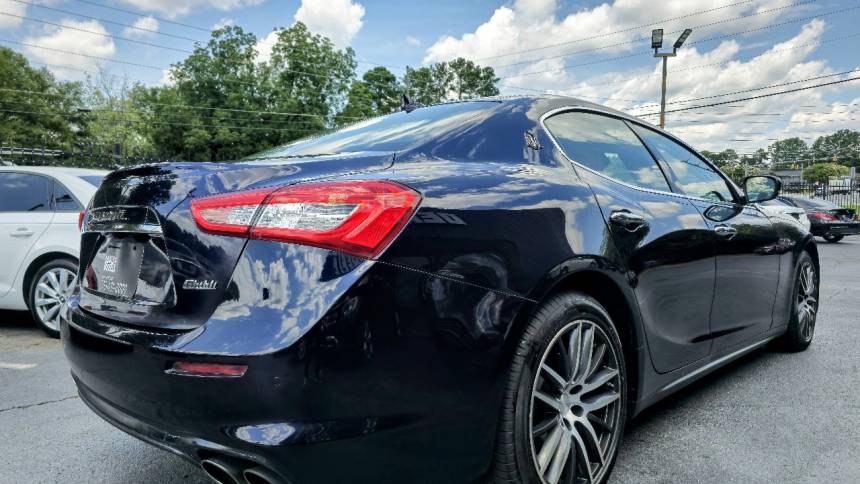 2018 maserati ghibli base