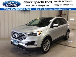 2019 Ford Edge titanium