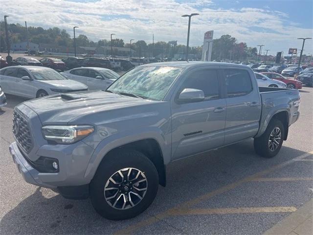 2021 toyota tacoma trd sport