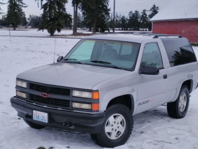 1993 chevrolet tahoe 2 door k5 blazer 4x4 100% rust free worldwide no reserve