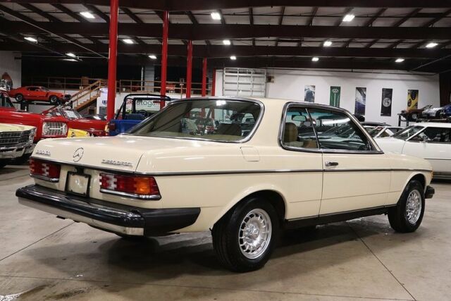 1982 mercedes-benz 300cd 172336 miles colorado beige coupe 3.0l i5 turbo diesel