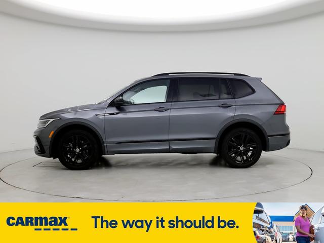 2022 volkswagen tiguan se r-line black