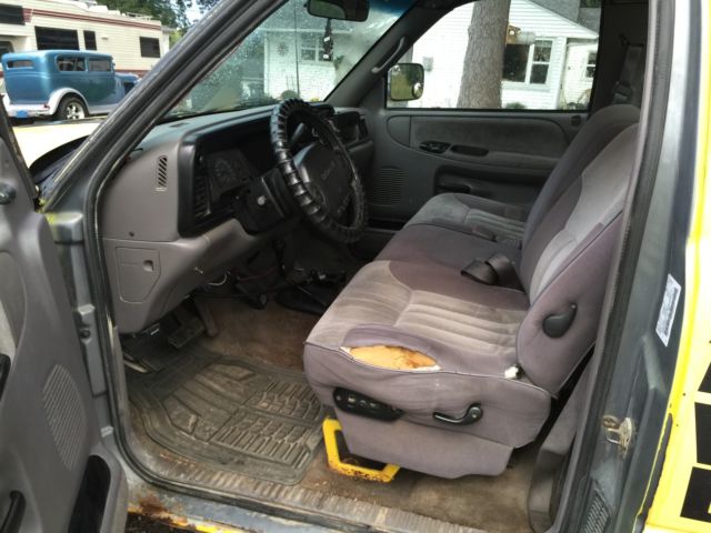1994 dodge ram 2500 base standard cab pickup 2-door 5.9l 12v cummins