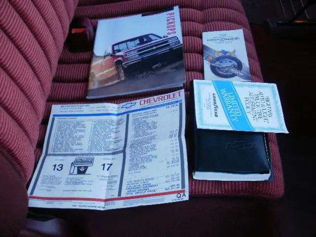 1993 silverado k1500 (34k) orig miles