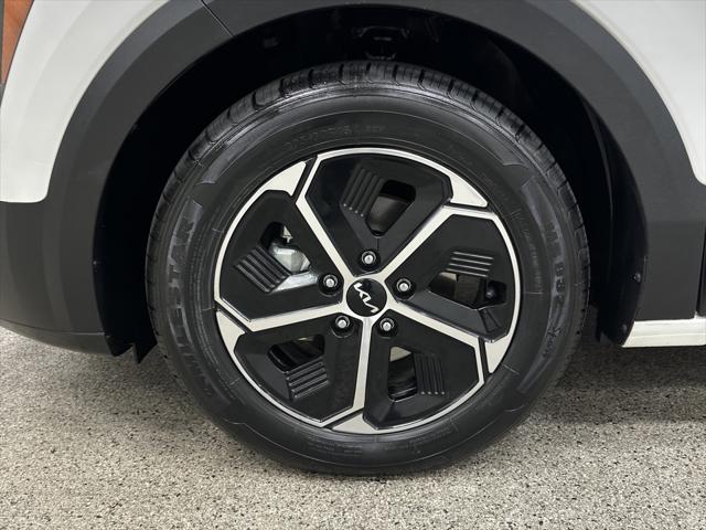 2023 kia niro plug-in hybrid ex
