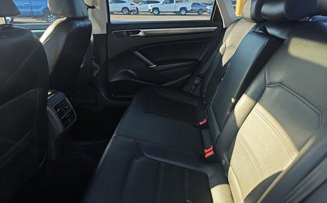 2017 volkswagen passat 1.8t se