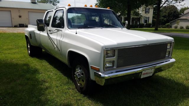 1984 gmc sierra 3500 squarebody c30 crewcab 1-ton dually chevy c10 mint cond