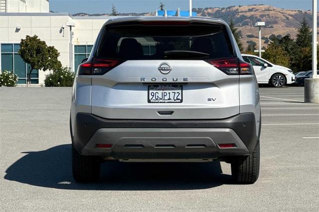 2023 nissan rogue sv