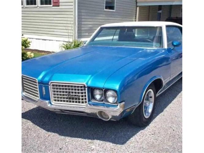 1972 oldsmobile cutlass in cadillac, michigan