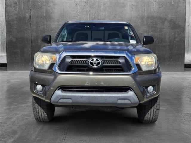 2015 toyota tacoma base