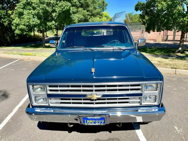 1985 chevrolet suburban silverado k20 4x4