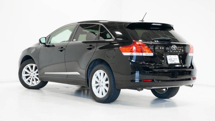 2012 toyota venza le