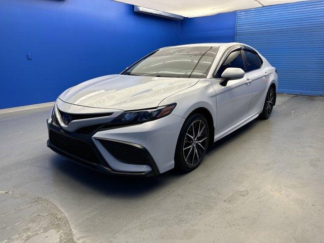 2023 toyota camry se
