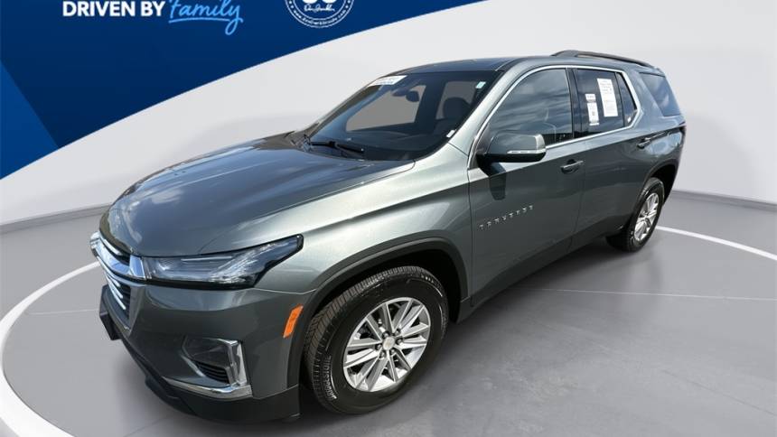 2022 chevrolet traverse lt