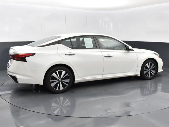 2022 nissan altima 2.5 sv