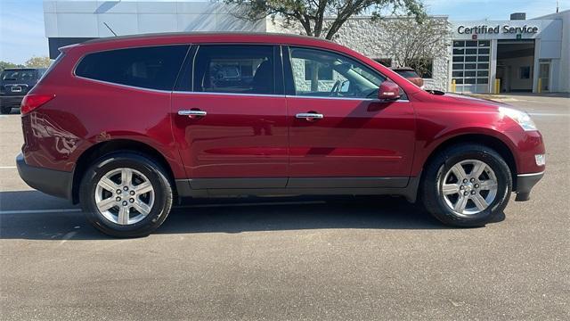 2010 chevrolet traverse lt