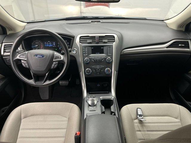 2019 ford fusion s