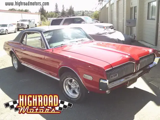 1968 mercury cougar - - dan gurney special - - 302 v8, new paint, new top, sharp